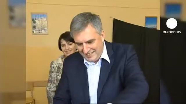 Bulgaria's Plevneliev wins presidency смотреть онлайн