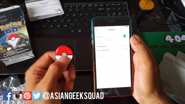 Pokémon Go Plus - Unboxing and Setup смотреть онлайн