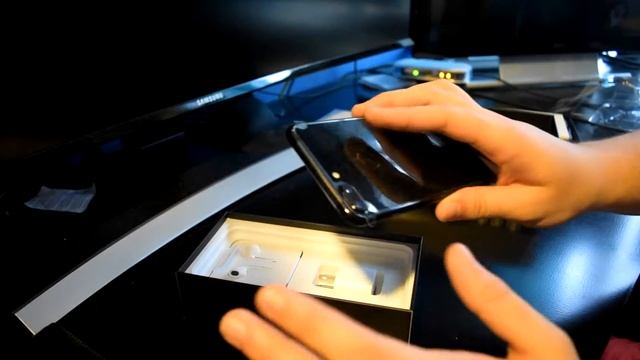 Apple IPhone 7 Plus Unboxing JET BLACK смотреть онлайн
