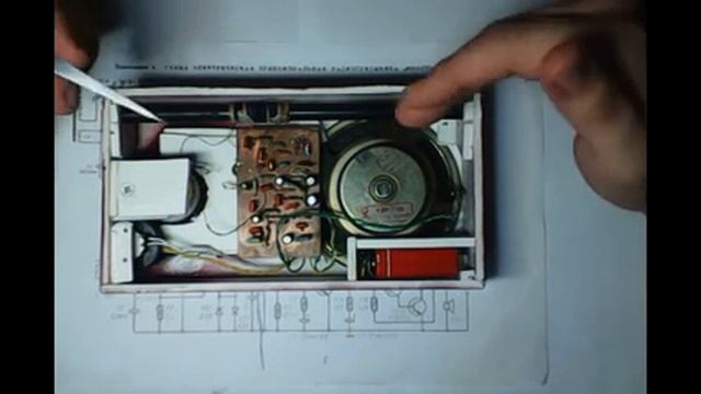Самодельный приемник Юность 202, паяем, собираем, настраиваем.
