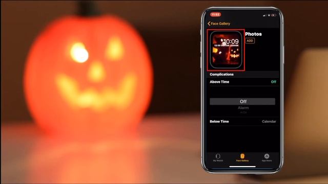 How To Customize Apple Watch Face With Live Photos & GIFs