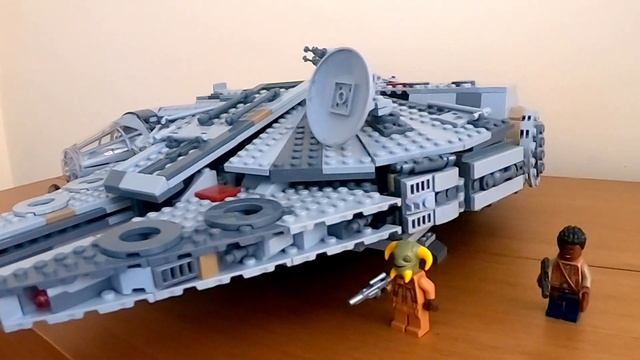 LEGO Halcón Milenario смотреть онлайн