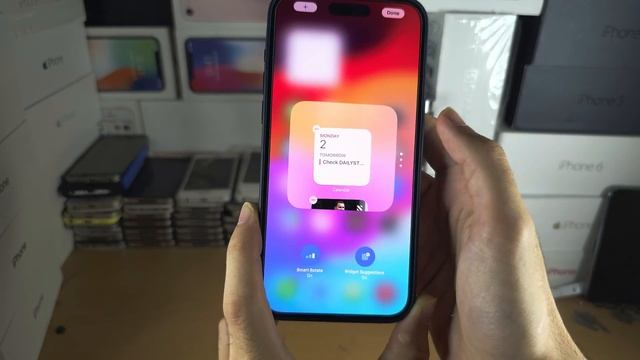 How To Add Widgets on iPhone 15 Pro Max (Lock/Home Screen) смотреть онлайн