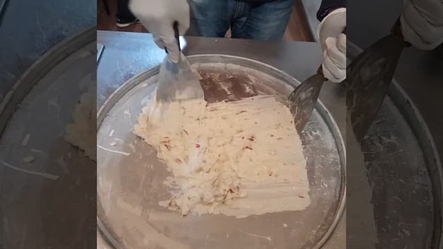 FRESH APPLE ICE CREAM MADE LIVE смотреть онлайн