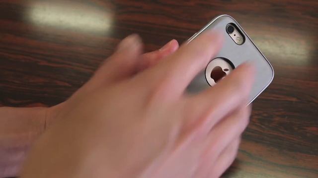 The BEST BATTERY CASE IN THE WORLD??? - Moshi iGlaze iON Case - iPhone 6 / 6S смотреть онлайн