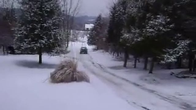 My 1993 Jeep Cherokee Sliding Up The Driveway смотреть онлайн