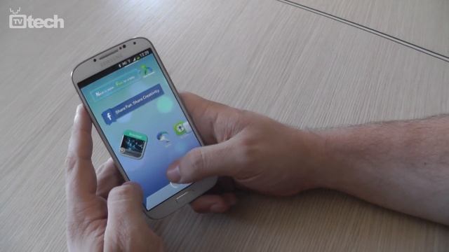 Come trasformare Android in iOS 7 con launcher alternativi - TVtech смотреть онлайн