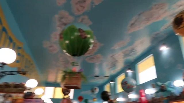 Inside Minnesota's Largest Candy Store, Jordan, MN смотреть онлайн