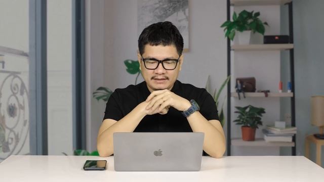 So sánh iPhone SE 2020 vs Pixel 4 : Khi cả 2 đều GIÁ SỐC смотреть онлайн