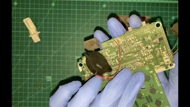 What’s inside a telephone ?? Watch the video to know смотреть онлайн