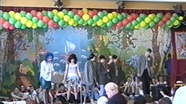 2002_Последний звонок