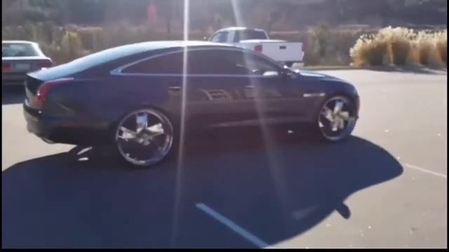Jaguar XJL on 26s смотреть онлайн