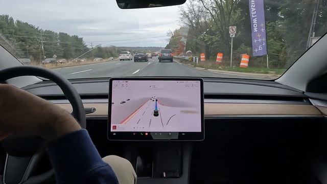 10.69 Ran so v11 can Fly - Does Elon musk use Tesla Fsdbeta? Is it worth $15,000 #4k #tesla смотреть онлайн