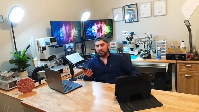 True Tone y Face ID. Una pequeña platica en el taller смотреть онлайн