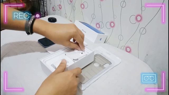 Iphone xr unboxing | Philippines (July 2022) first time using an Iphone. смотреть онлайн