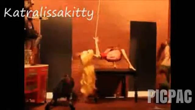 Katralissakitty raven, cerise, Hunter, Apple. смотреть онлайн