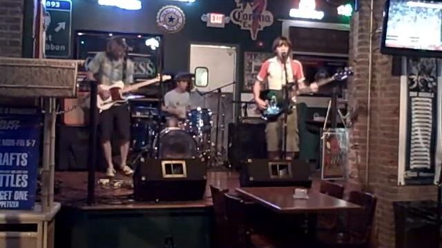 Hammer No More the Fingers "Poison Apple" Live @ JD Mc's 8/1 смотреть онлайн