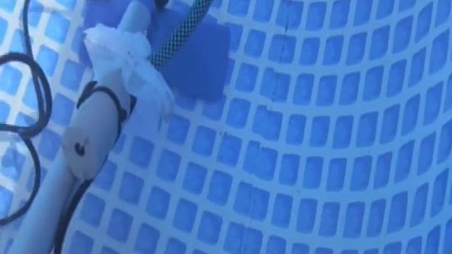 DIY cheap and easy "homemade" Intex pool vacuum cleaner: Swimming pool quick tip tutorial.. смотреть онлайн