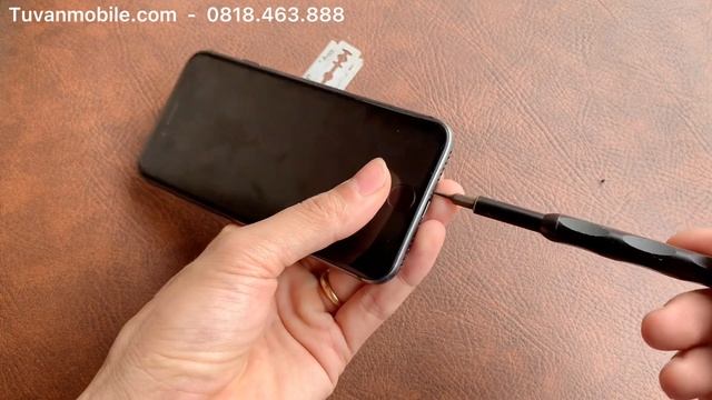 iPhone 8 quốc tế 64G, imei 3107, pin đã thay 100% смотреть онлайн
