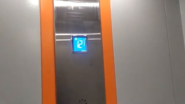 Грузопассажирский лифт (КМЗ-2021) г. Москва, Сумской проезд, 2к6, под-1 (22.04.2021) смотреть онлайн