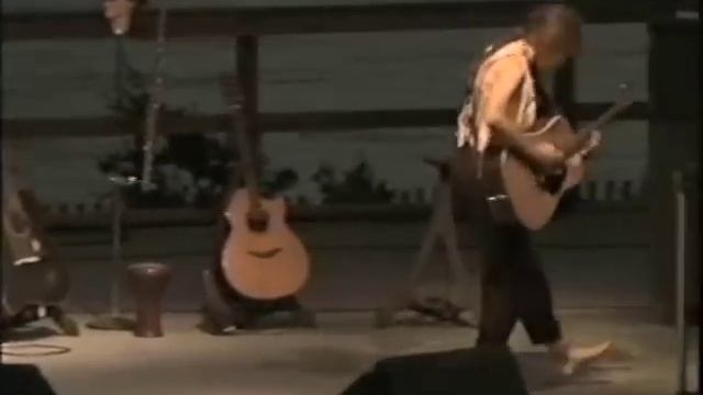 Michael Hedges - Ignition (with Michael Manring) смотреть онлайн