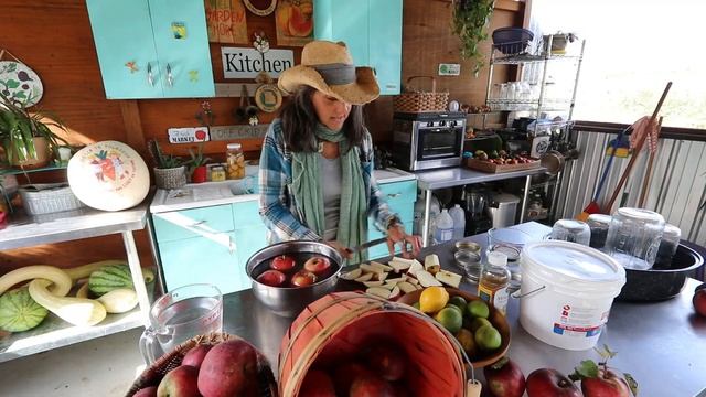 You NEVER PRESERVED APPLES like this!?! OFF GRID | HOMESTEADING смотреть онлайн