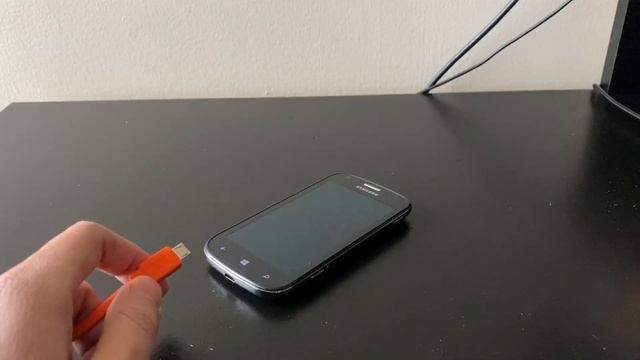 I Bought The Cheapest Working Smartphone On Ebay! смотреть онлайн