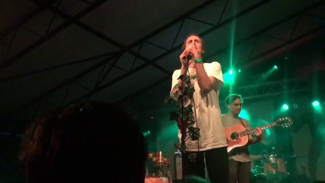 Mac Demarco - High and Dry (Radiohead cover) Live in Austin смотреть онлайн