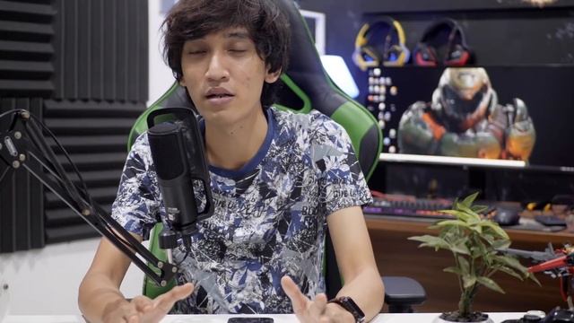 Hot News! iPhone SE 2 Tidak Jadi Rilis? What-whatan iPhone 9? смотреть онлайн
