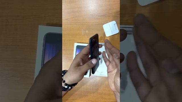 iphone se 2022 unboxing الايفون الجديد ٢٠٢٢ смотреть онлайн