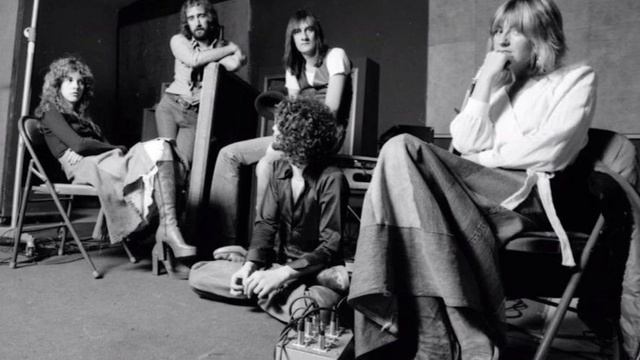 Fleetwood Mac ~ You And I (Christine McVie Vocal 3 25/04/1986) смотреть онлайн