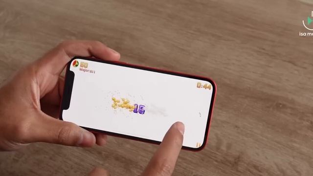 Jugando con iPhone 12 Mini | Prueba de rendimiento смотреть онлайн