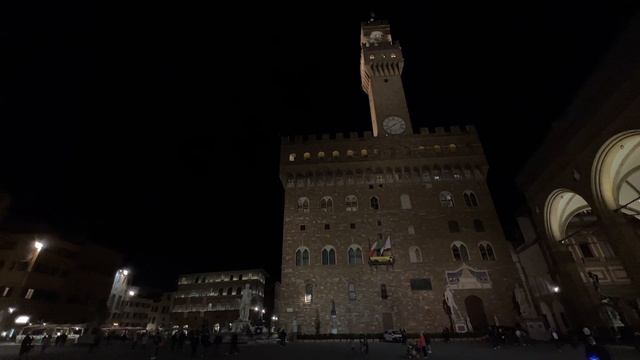 Low Light Test iPhone 13 Pro 4K ProRes in Florence смотреть онлайн