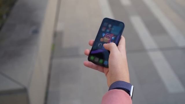 RIPROVO iPhone 12 MINI nel 2022 e... смотреть онлайн