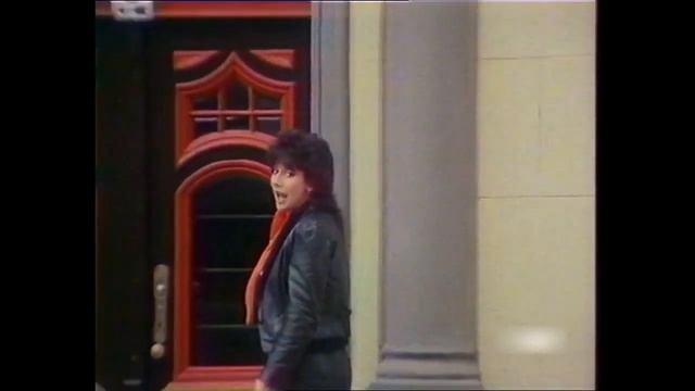Judith Szücs - Deine Stadt ist mir fremd (1982/84 DDR Video-Mash-up) смотреть онлайн