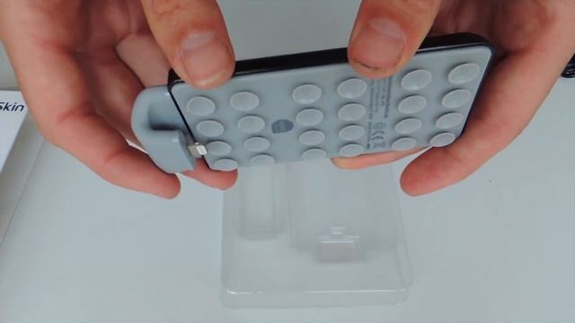 Pop'n PowerSkin iPhone 5 Hybrid Battery Unboxing!! смотреть онлайн