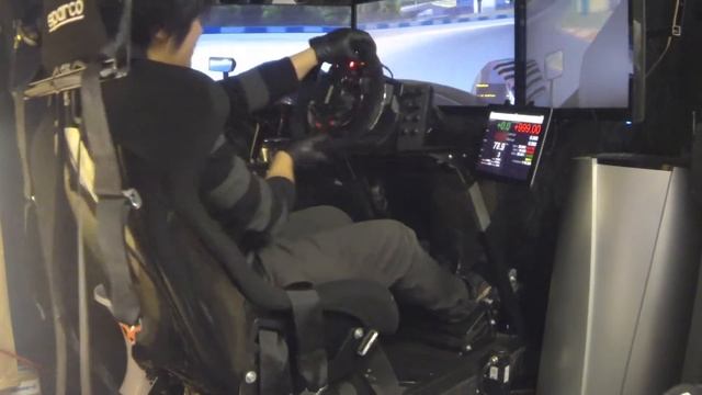 Some boys from SRA Club on the D-Box Motion Platform with iRacing смотреть онлайн
