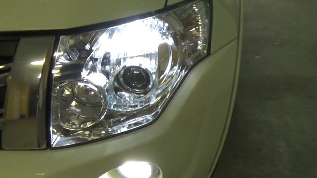 Mitsubishi Pajero IV + OSRAM LEDFOG101 + BI-LED I.LENS смотреть онлайн