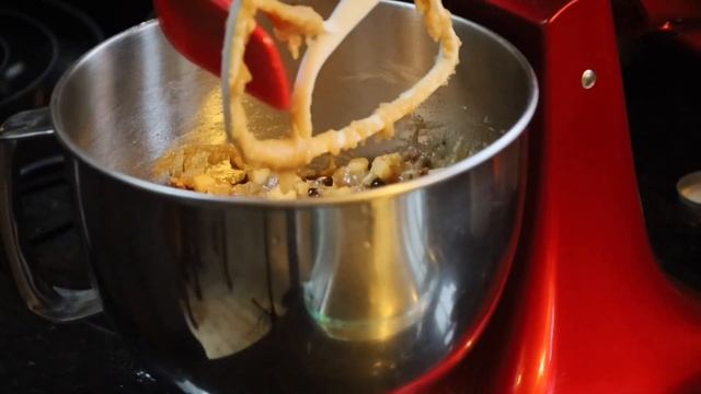 Easy Apple Chip Cake Recipe/Apple Cake Recipe/Twisted Mikes смотреть онлайн