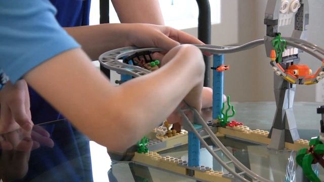 Lego Pirate Roller Coaster #31084 смотреть онлайн