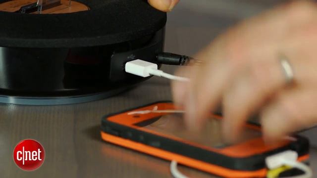 Philips iPhone 5 Docking Speaker DS1155 wins on style смотреть онлайн
