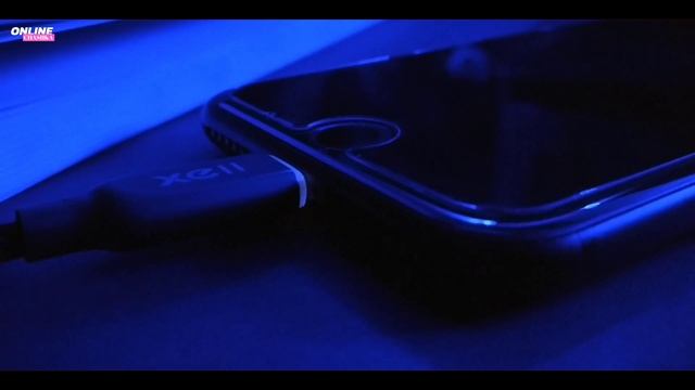 Xell Smart LED Cable & Tough Braided Lighting Cable For iPhones & iPads | смотреть онлайн