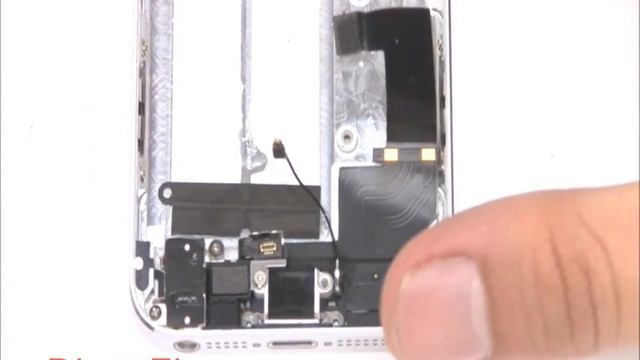 iPhone 5s Screen Repair Replacement in 11 Minutes смотреть онлайн