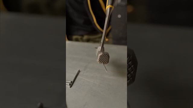 Плотничий молоток Inforce 06-16-07 смотреть онлайн