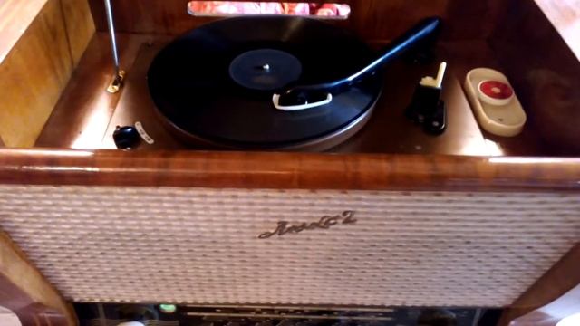 Радиола Люкс 2 (2) смотреть онлайн