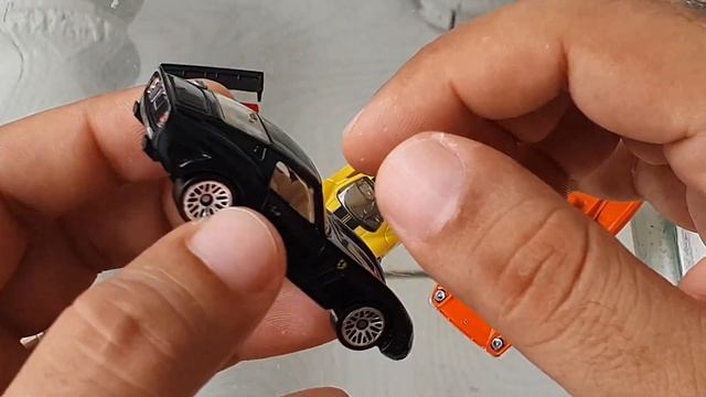 Achei um SUPER T-HUNT Hot Wheels na gôndola, e olhas minhas novas Ferrari Hot Wheels. смотреть онлайн