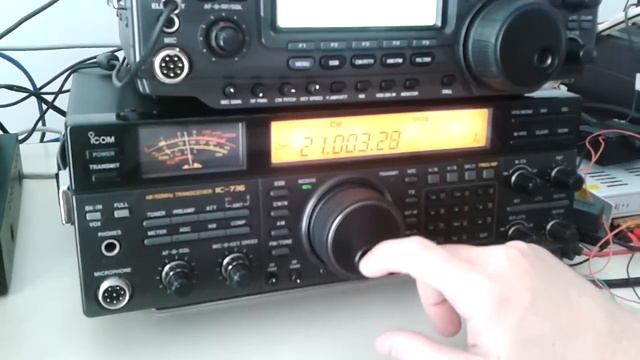 Icom IC 736 - HF & 50 MHz смотреть онлайн