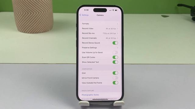 How to Mirror Front Camera on iPhone 14 Pro смотреть онлайн