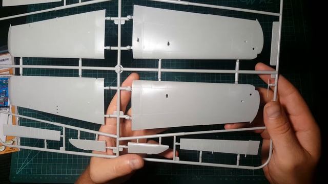 KITTY HAWK 1/32 OS2U KINGFISHER INBOX REVIEW