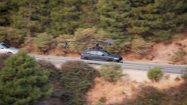 How Jaguar Filmed With Canon's New EOS C500 Mark II Camera смотреть онлайн